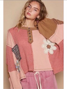 POL OVERSIZED Cut n Sewn Patched Top in Apricot Multi-S